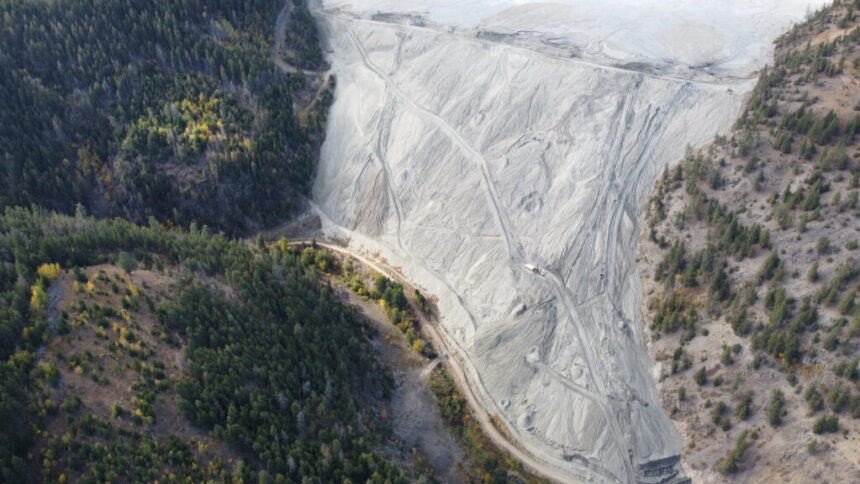 bc-has-a-new-policy-for-staking-mining-claims.-why-doesnt-anyone-like-it?