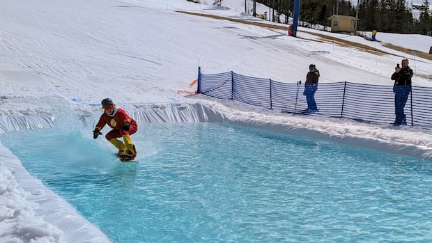 season-closes-with-a-splash-at-pei.’s-ski-hill-with-annual-aquaneige-tradition