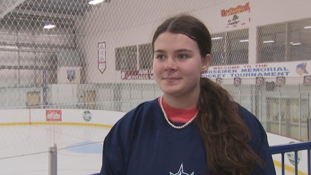fewer-games-for-girls:-hockey-pei.-faces-criticism-for-provincial-tournament-format
