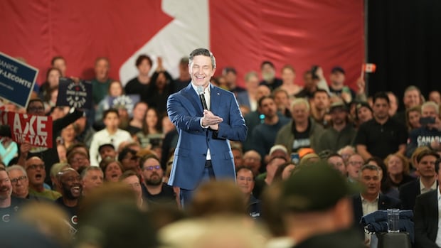 poilievre’s-1st-campaign-rally-in-the-prairies-draws-thousands-in-winnipeg