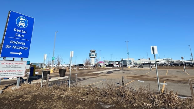 mystery-man-leaves-wallet-full-of-questions-in-saskatoon
