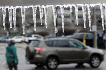 ten-of-thousands-remain-without-power-after-eastern-ontario-ice-storm