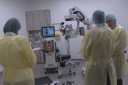 pei-is-shifting-more-health-care-to-private-centres.-what-does-it-mean-for-islanders?