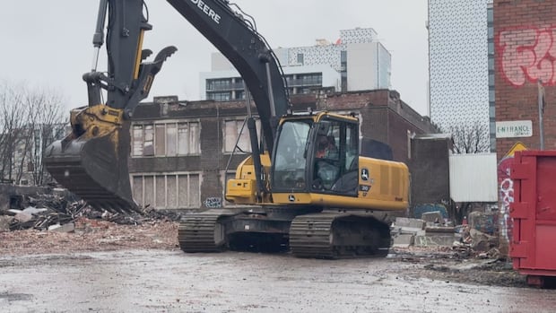 halifax-issues-demolition-permit-for-remaining-bloomfield-buildings