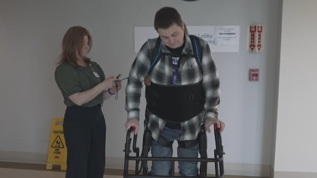how-a-device-called-an-exoskeleton-is-helping-one-nb.-man-get-back-on-his-feet