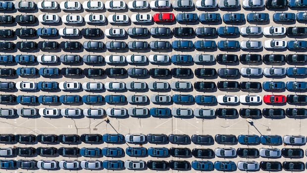 looking-to-buy-a-car?-if-us.-auto-tariffs-go-through,-you’ll-likely-pay-more