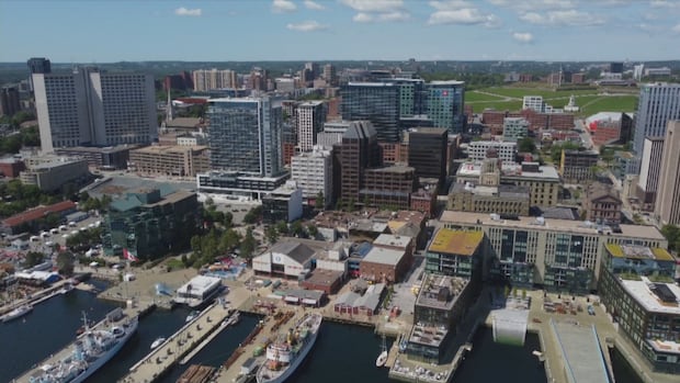 in-halifax-riding,-ndp-hopes-to-fend-off-liberals,-conservatives-to-reclaim-familiar-seat