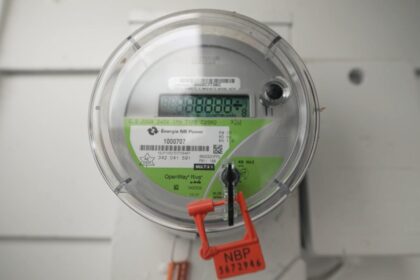 nb.-power-employees-face-threats,-assault-over-rate-hikes,-smart-meters