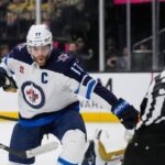 jets-blank-golden-knights-4-0,-tie-franchise-record-for-wins-at-52