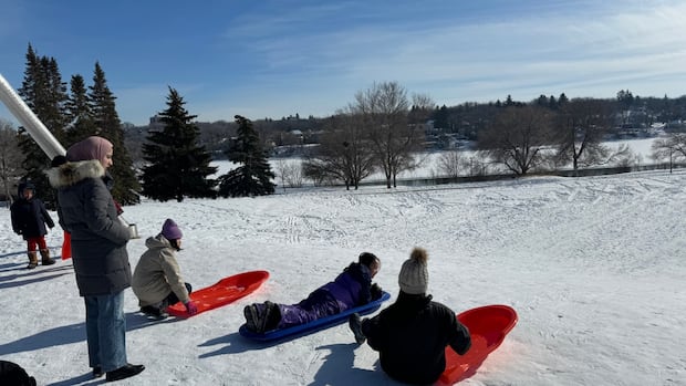 saskatoon-environmental-activist-helps-newcomers-embrace-the-outdoors