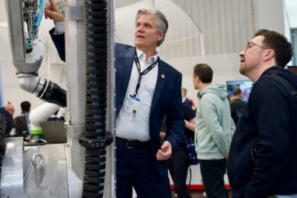 as-us.-tariffs-roil-markets,-canadian-businesses-build-on-european-ties-at-world-trade-fair