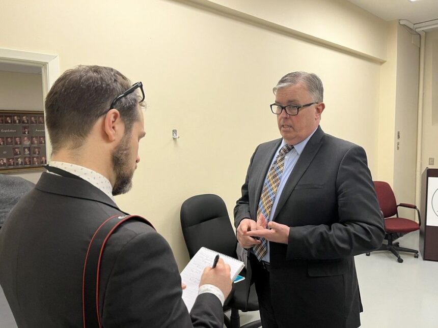 pei.-minister-says-he-will-shred-any-requests-for-amalgamation