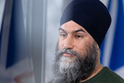singh-promises-more-doctors,-carney-supports-the-trades,-poilievre-vows-to-cut-red-tape