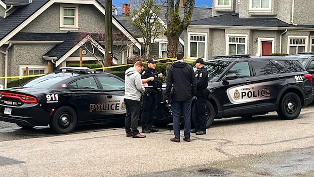 man-fatally-shot-inside-east-vancouver-home,-police-say