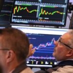 how-us.-trade-war-could-impact-canadians’-investments