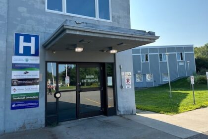 ‘if-we-close,-people-die’:-rural-ontario-hospitals-await-er-staffing-certainty