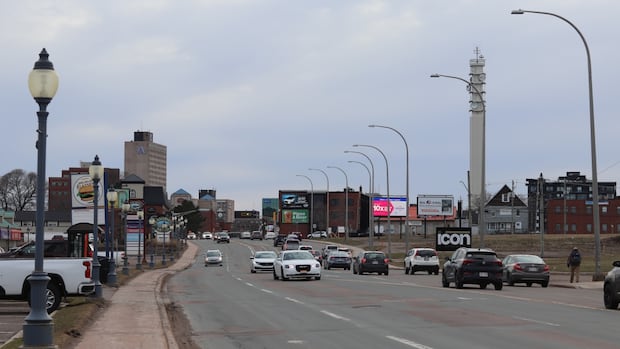 disruptions,-detours-expected-as-part-of-moncton’s-main-street-gets-dug-up-this-summer