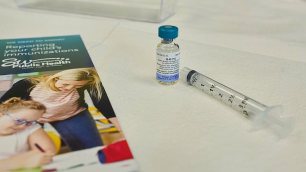 ontario-schools-begin-suspending-students-who-aren’t-fully-vaccinated