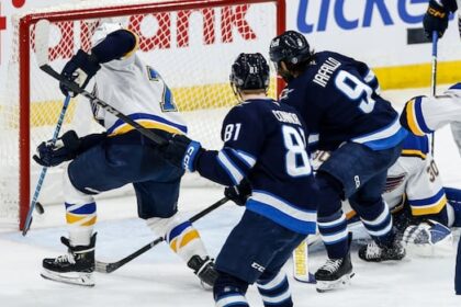 winnipeg-jets-score-franchise-record-53rd-win-of-season-after-3-1-win-over-blues