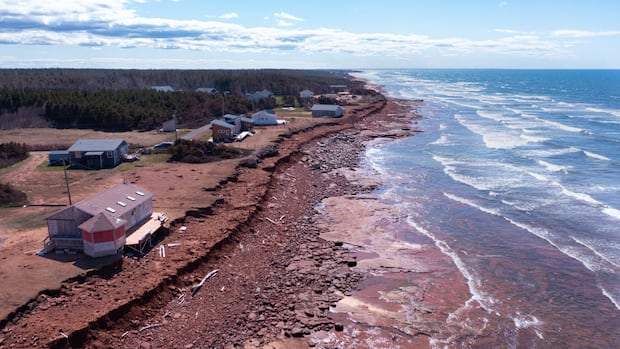 don’t-expect-shoreline-development-ban-to-end-soon,-pei.-environment-minister-says