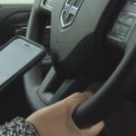 distracted-driving-licence-suspensions-climb-in-manitoba