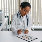 sask-launching-campaign-to-recruit-us.-doctors-in-‘uncertain-political-climate’