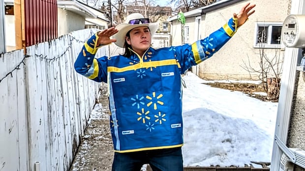 cree-man’s-dream-of-a-walmart-bag-ribbon-shirt-becomes-reality-thanks-to-crafty-uncle