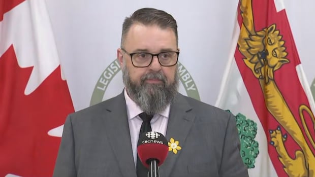 ‘this-is-scary’:-opposition-sounds-alarm-over-forecast-that-pei.-deficit-will-set-a-record