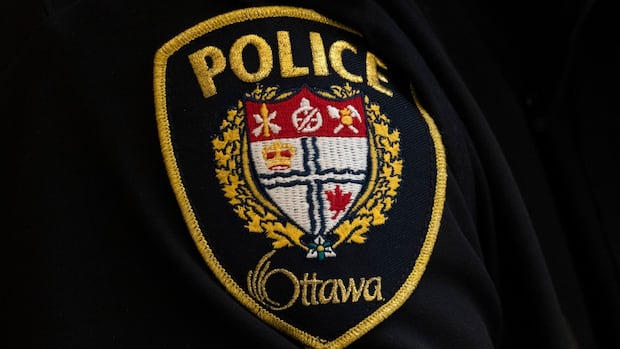 ottawa-police-officer-charged-with-sexual-assault,-interference