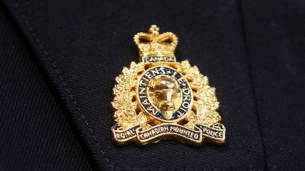 2-dead-after-house-collapses-on-small-bc.-island