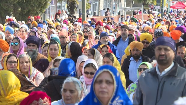 annual-vaisakhi-parade-draws-thousands-to-vancouver’s-punjabi-market