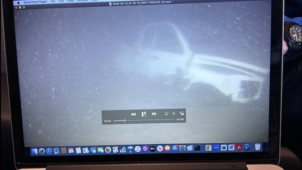 missing-driver-found-dead-in-lake-after-landslide-near-kelowna,-bc.:-sar