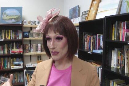 drag-the-vote-event-in-nb.-encourages-2slgbtq+-people-to-cast-ballot-in-federal-election