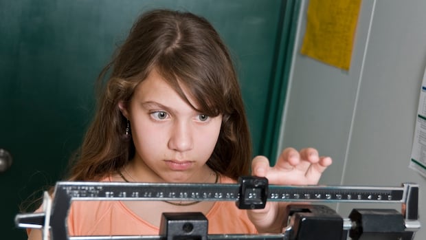 new-guidelines-to-treat-childhood-obesity-send-mixed-messages,-says-upei-prof