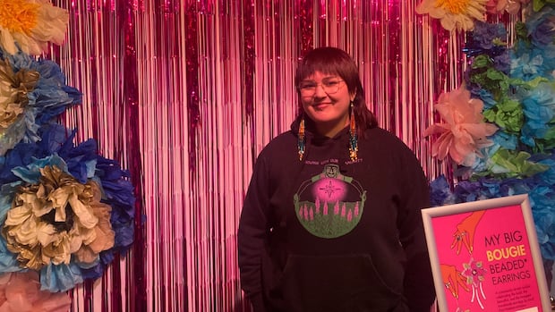 whitehorse-gallery-exhibit-shows-off-beauty-and-artistry-of-beaded-earrings