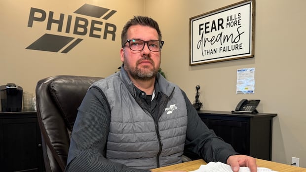 ‘no-options’-on-tariffs-without-more-time,-says-manitoba-company-importing-from-us.