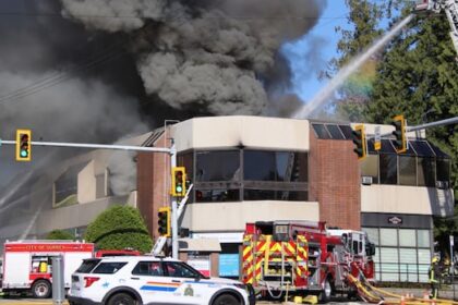 fire-at-surrey,-bc.,-business-sends-1-person-to-hospital