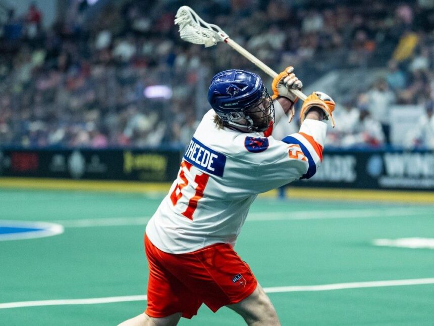 theede’s-10-points-lift-t-birds-to-rout-over-rock,-secures-home-playoff-date
