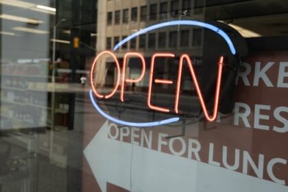 easter-sunday-and-monday:-what’s-open-and-closed-on-pei.?