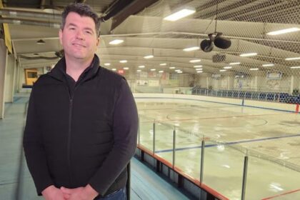 ‘we-need-to-do-something’:-shawville-residents-fight-to-save-local-arena