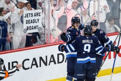 connor’s-late-goal-fuels-jets-to-5-3-win-over-blues-in-playoff-opener