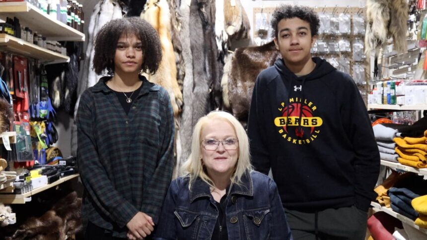 meet-a-teen-trapper-whose-northern-sask.-lifestyle-is-shaping-her-future