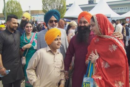 hundreds-of-thousands-pack-surrey-streets-for-vaisakhi-parade-the-largest-in-canada