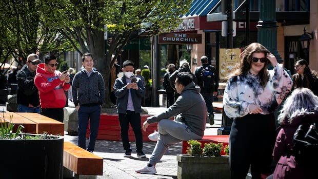 bc-prepares-for-tourism-boom-amid-us.-tariffs,-51st-state-rhetoric