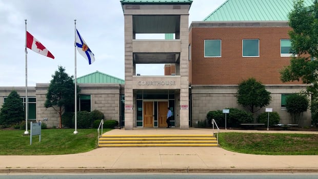 fraudsters-scam-thousands-of-dollars-from-bridgewater-courthouse-using-fake-cheques