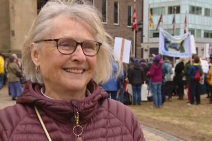 seniors-group-rallies-to-push-climate-change-back-up-the-political-priority-list