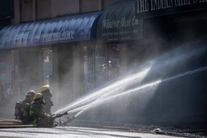 3-businesses-affected-by-early-morning-fire-in-east-vancouver