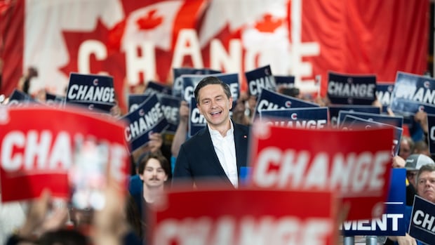 poilievre-blasts-sean-fraser’s-record-as-housing,-immigration-minister-at-ns.-rally