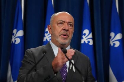 quebec-passes-law-requiring-doctors-to-work-in-the-public-system-for-5-years-after-med-school