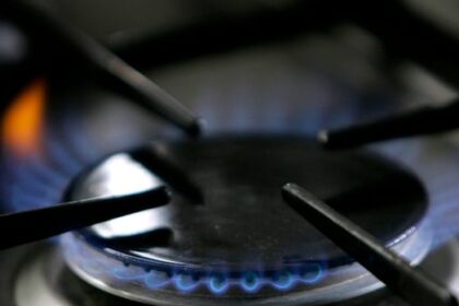 average-manitoba-gas-bill-going-up-12%-after-regulator-approves-rate-hike